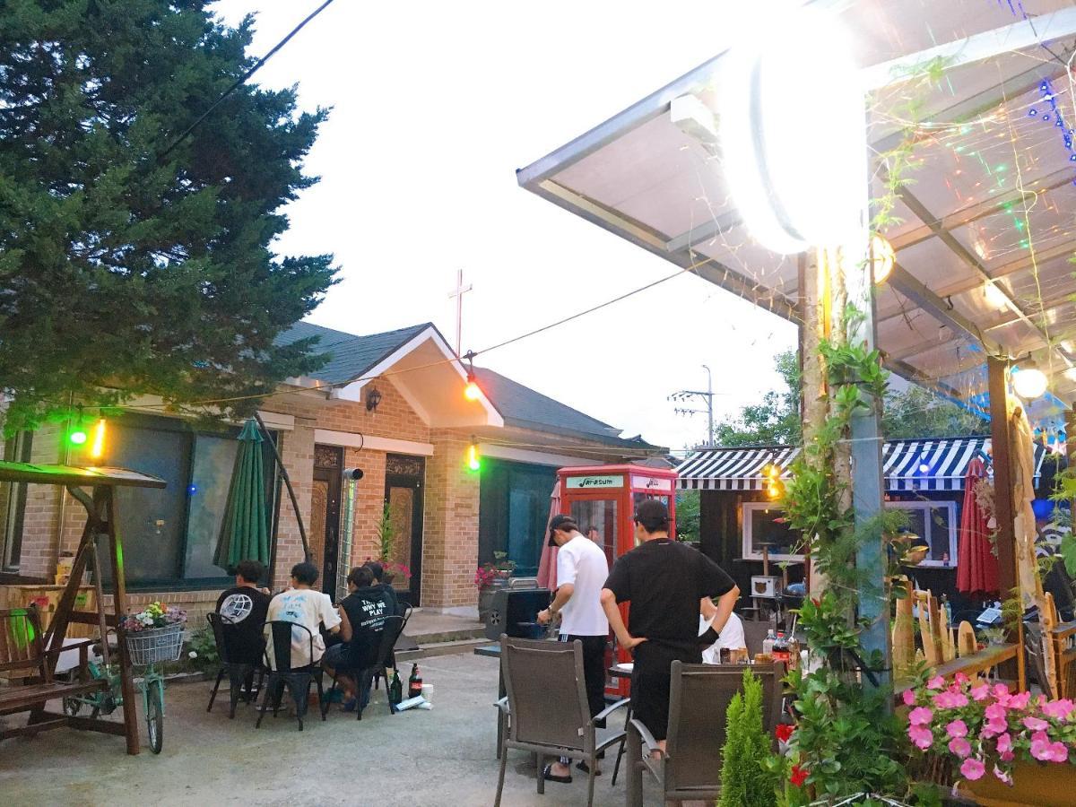 Jarasum Guest House Gapyeong Buitenkant foto